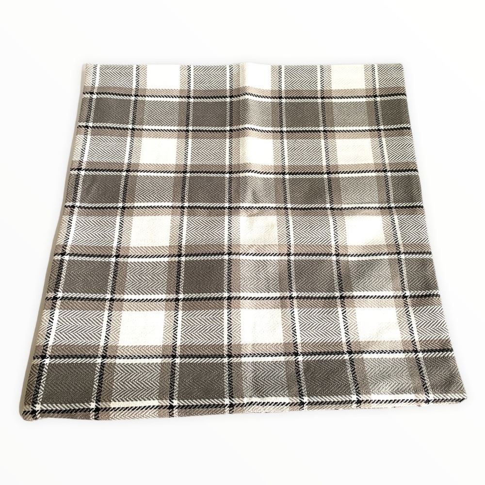 2 Farmhouse Plaid Throw Pillow Covers Size 18x18